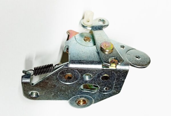 Zamek drzwi prawych AZ1608340003 d